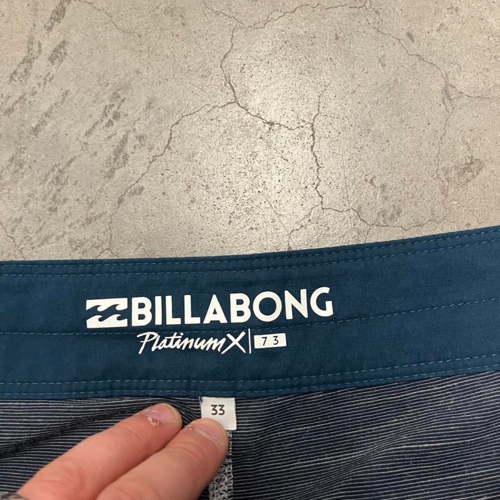 Platinum X billabong board shorts - Picture 5 of 7
